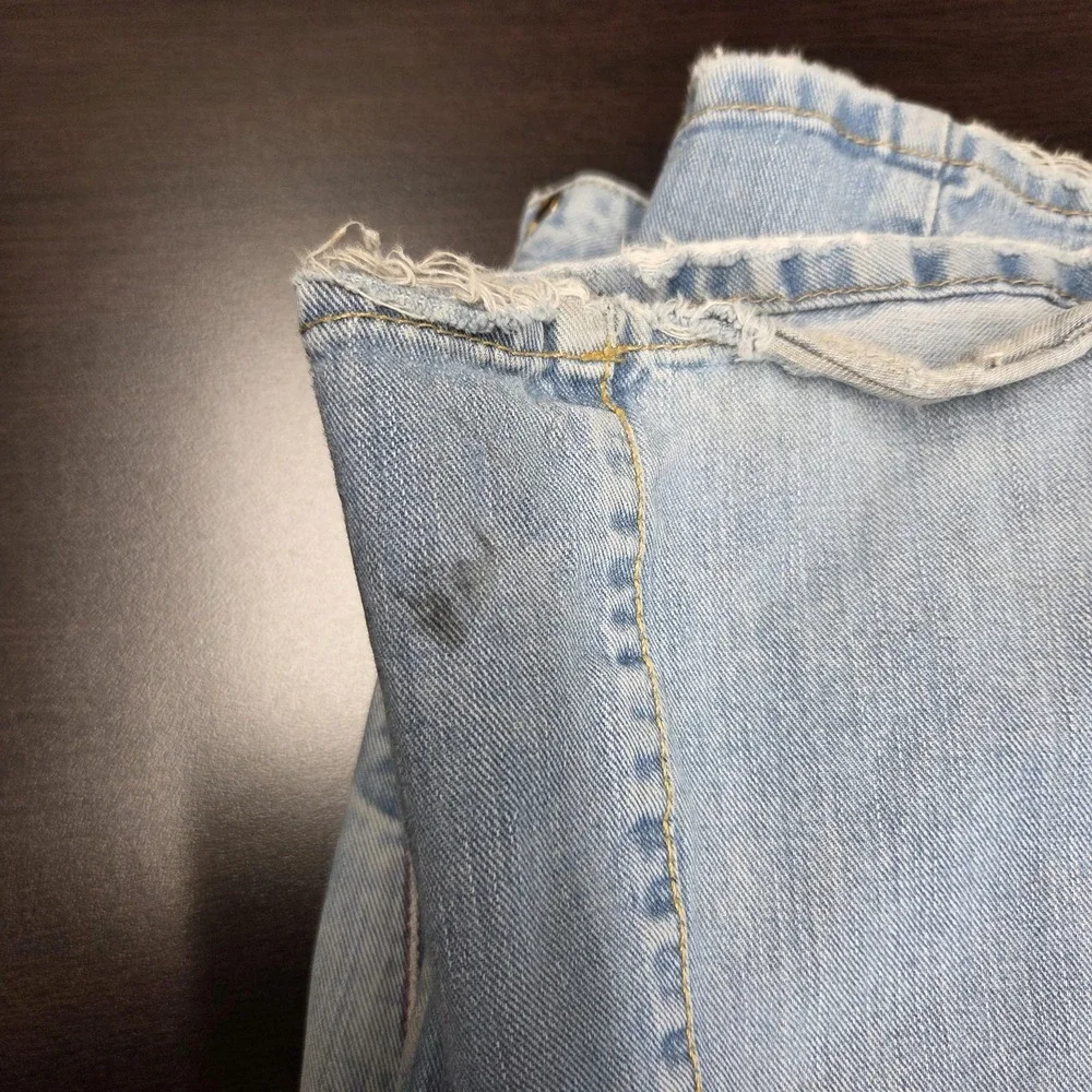 Levis 11722 important